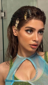 Khushi Kapoorâ€™s Wellness Journey: Pilates, Fashion, and the Art of Simplicity