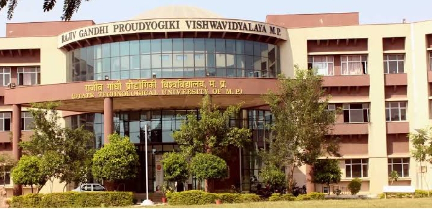 RGPV Students Face Placement Setbacks Amid NAAC Accreditation Delay; Human Rights Concerns Over Equal Job Access
