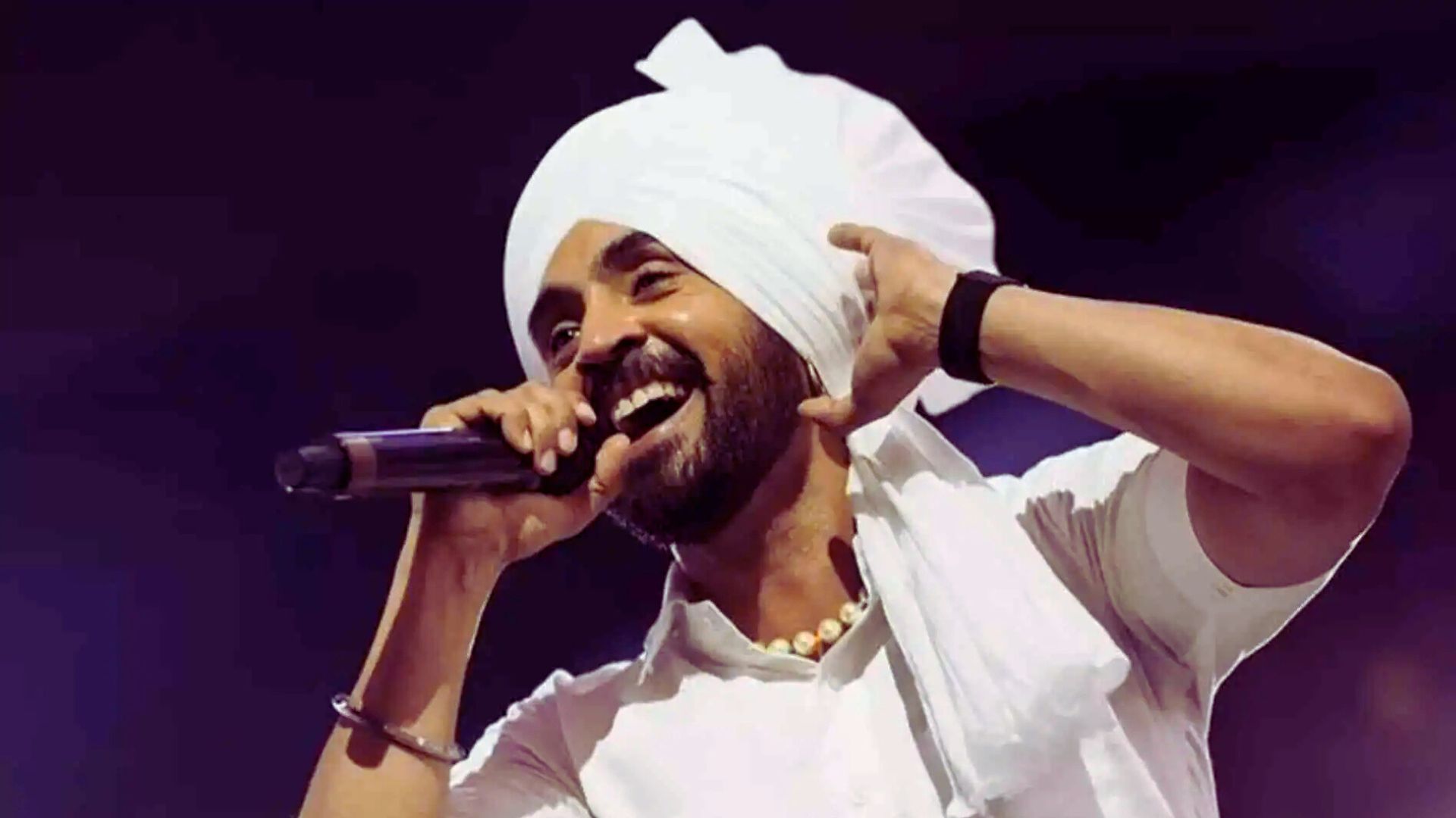 6762c7745086a-Diljit-myindiatimes.jpg