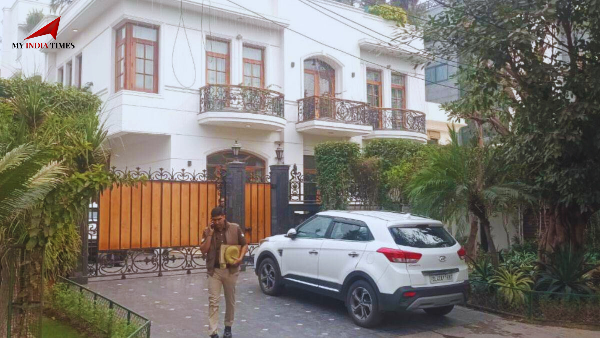 Noida Crime Shocker: Businessman’s Family Held Hostage, Robbed, and Driven 14 km Before Release