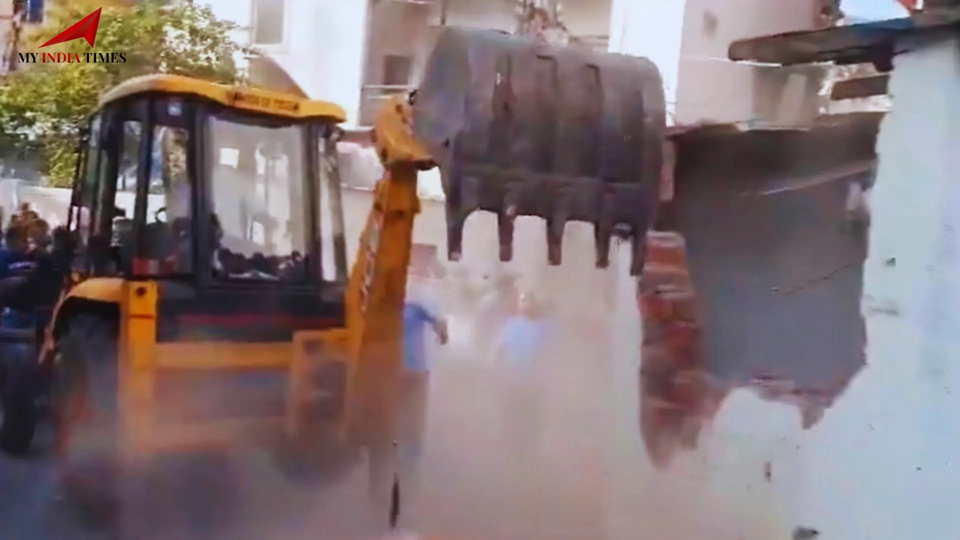 Danapur Removes Intruders: The Municipal Council Acts to Restore Public Areas