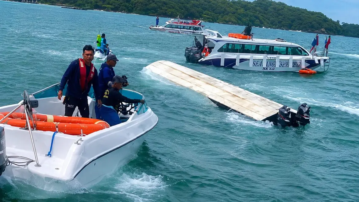 Vietnam Boat Accident: 15 Dead After Tourist Vessel Carrying Indian Travelers Capsizes Near Phu Quoc Island